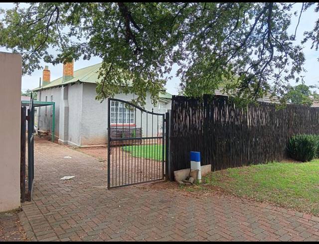 2 BEDROOM HOUSE FOR SALE IN FLORIDA